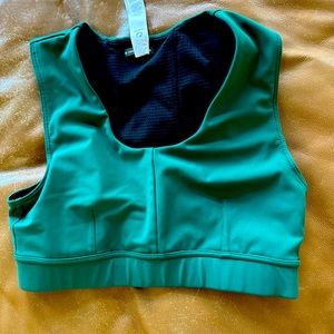 Oiselle bra with pocket